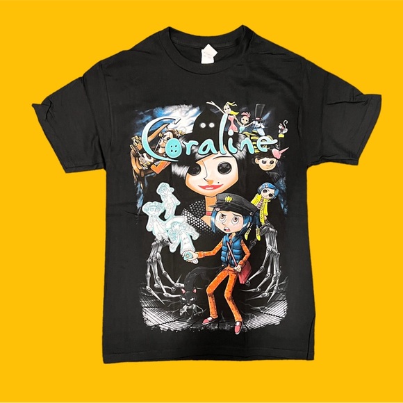 Coraline graphic tshirt - Picture 1 of 2
